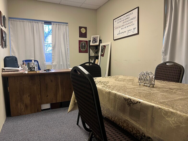 More Photos Of 69 Montauk Hwy, Copiague Loft Creative Space For Lease