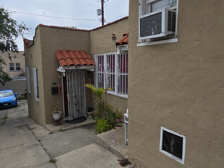 More Photos Of 857 Serrano Pl, Los Angeles Apartments For Sale