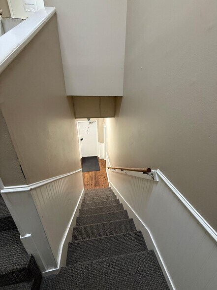 More Photos Of 421 N Sam Rayburn Fwy, Sherman Medical For Lease