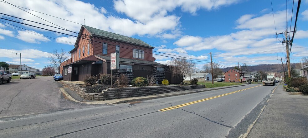 More Photos Of 160 S Market St, Elysburg Land For Lease