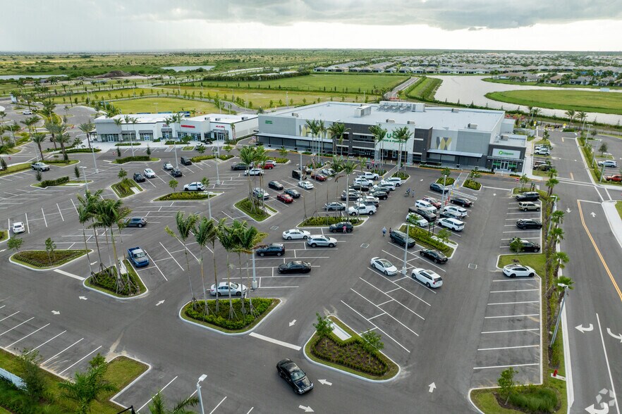 More Photos Of 12385 Community Blvd, Port Saint Lucie General Retail For Lease
