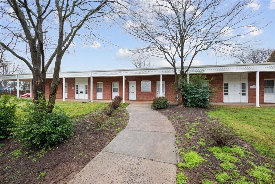 More Photos Of 515 Church St, Bound Brook Medical For Sale