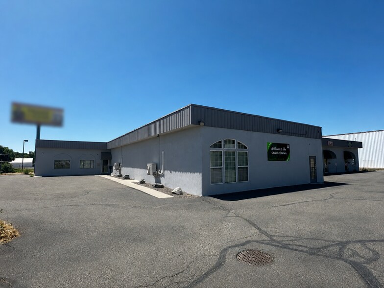 Primary Photo Of 2940 I-70 Business Loop, Grand Junction Flex For Sale