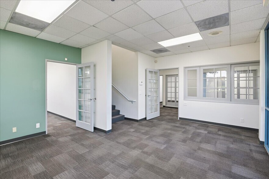 More Photos Of 12 Mauchly, Irvine Office Residential For Sale