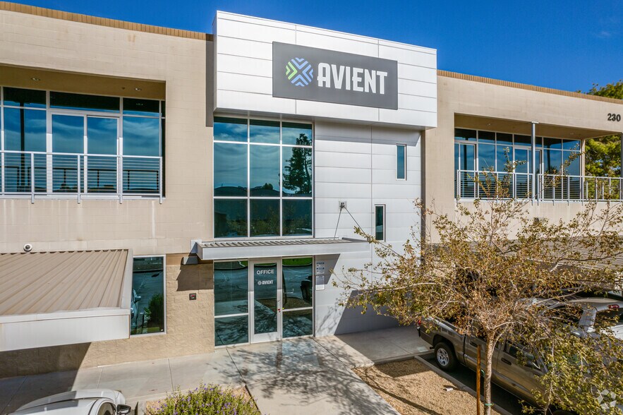More Photos Of 230 N 48th Ave, Phoenix Manufacturing For Lease