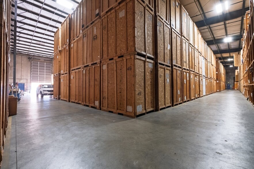 More Photos Of 4350 Pacific Hwy, Bellingham Industrial For Lease