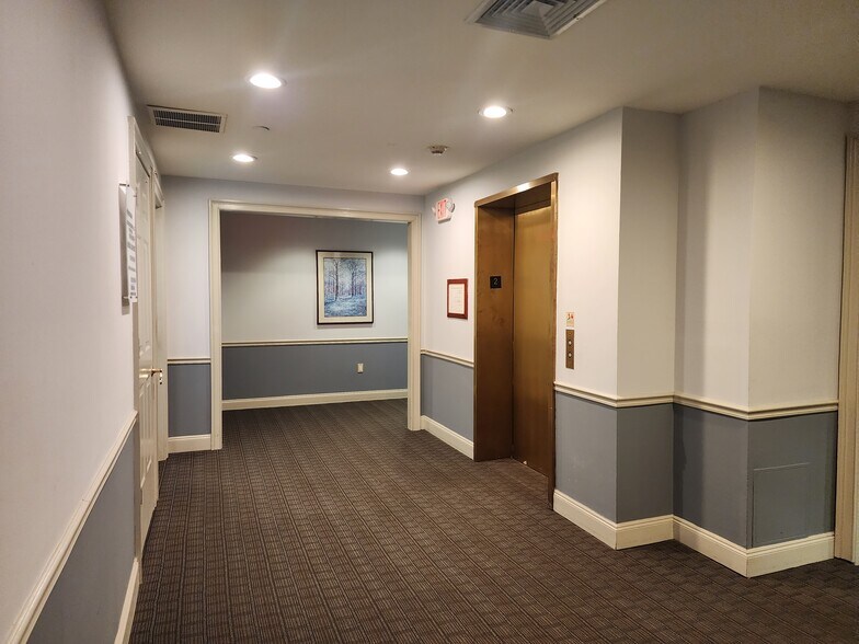 More Photos Of 14-24 Washington St, Morristown Office For Lease