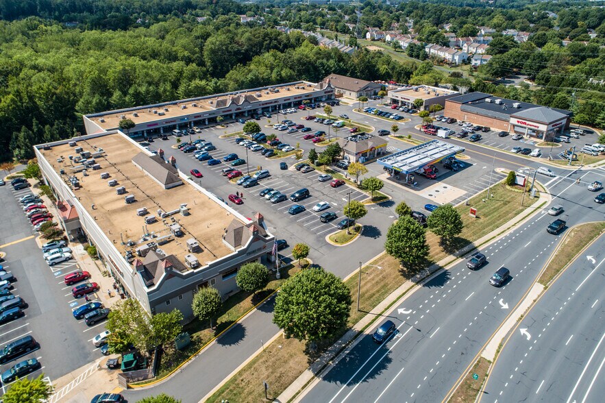 More Photos Of 6460-6500 Landsdowne Ctr, Alexandria Storefront For Lease