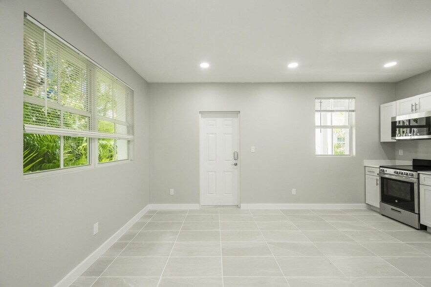 More Photos Of 818 Elizabeth St, Key West Apartments For Sale