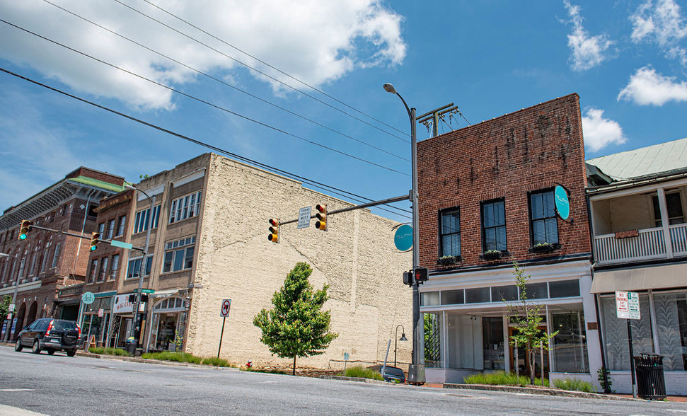 1200 Main St, Lynchburg, VA 24504 - Retail For Lease | Cityfeet.com