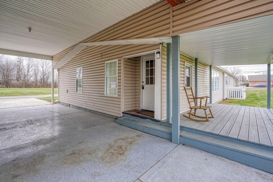 More Photos Of 12164 Broad St SW, Pataskala Office For Sale