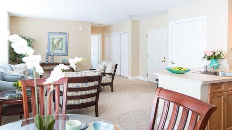 More Photos Of 290 Exchange Blvd, Rochester Apartments For Lease