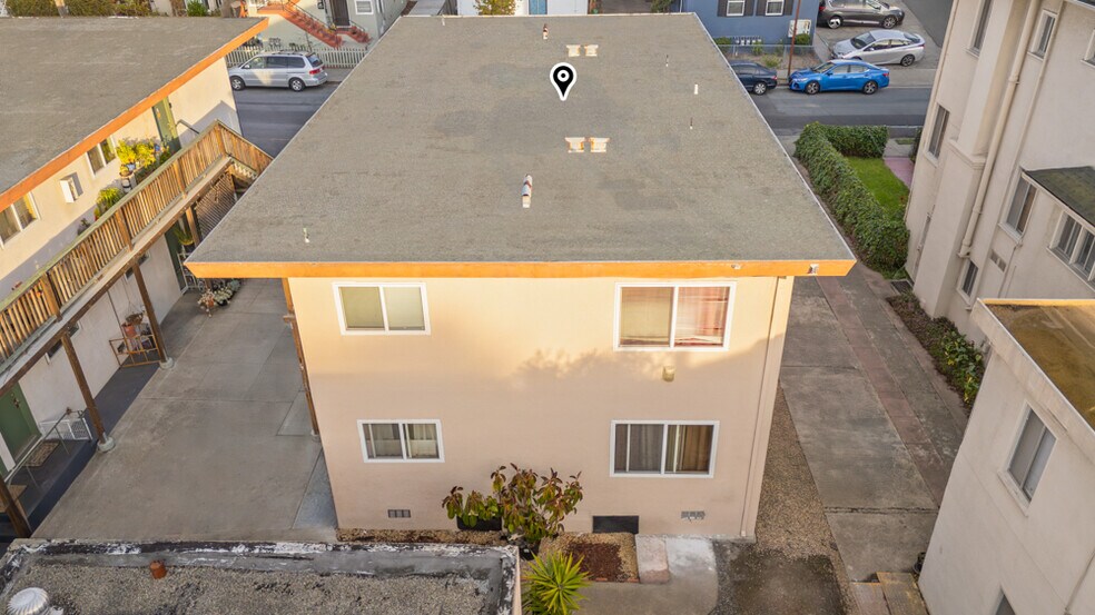 More Photos Of 2920-2922 Stanton St, Berkeley Apartments For Sale