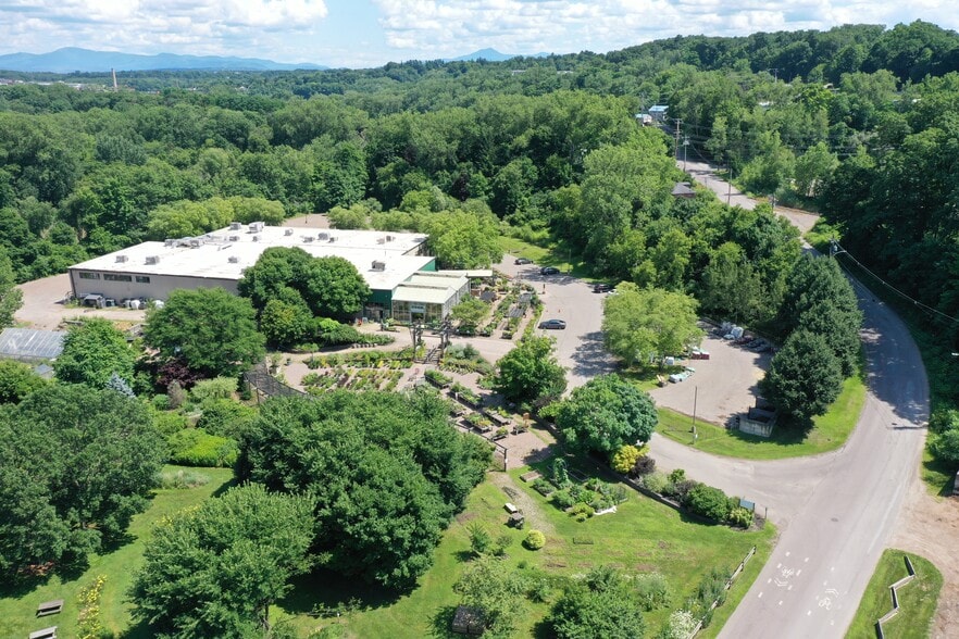 Primary Photo Of 126-128 Intervale ave, Burlington Flex For Sale