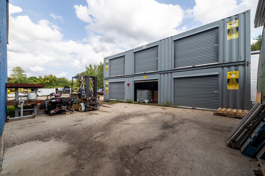 More Photos Of 89 Newton Rd, Plaistow Industrial For Sale