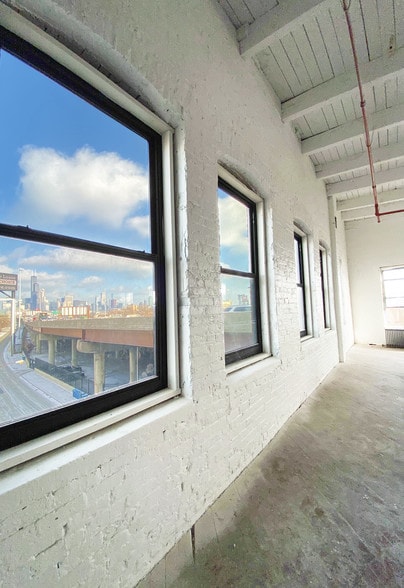 More Photos Of 2201 S Halsted St, Chicago Loft Creative Space For Lease
