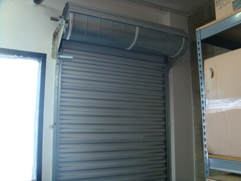 More Photos Of 8543 Venice Blvd, Los Angeles Loft Creative Space For Lease