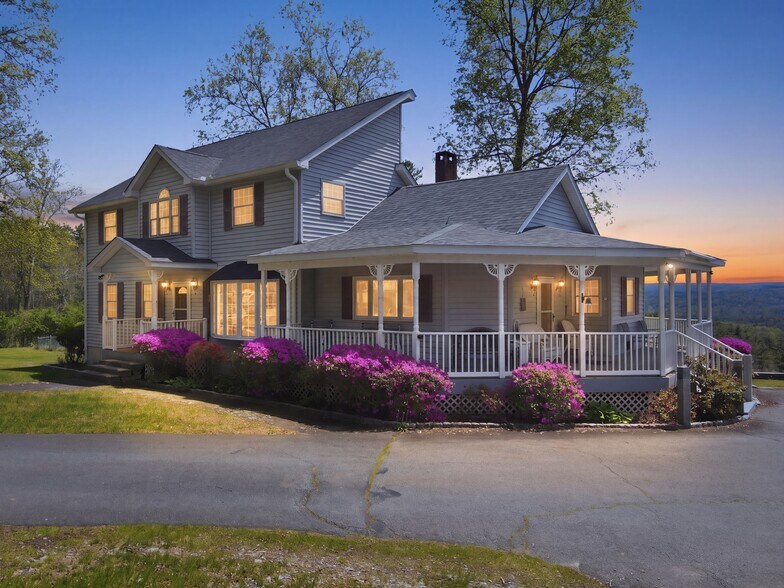 More Photos Of 120 Milford Hill Ln, Milford Flex For Sale