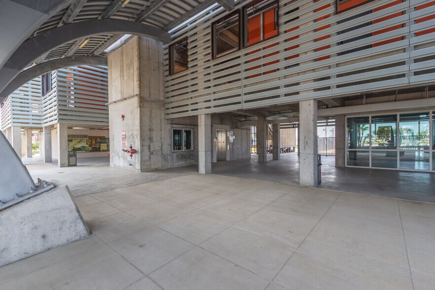 More Photos Of 7509 Broadway St, Galveston Lodge Meeting Hall For Sale