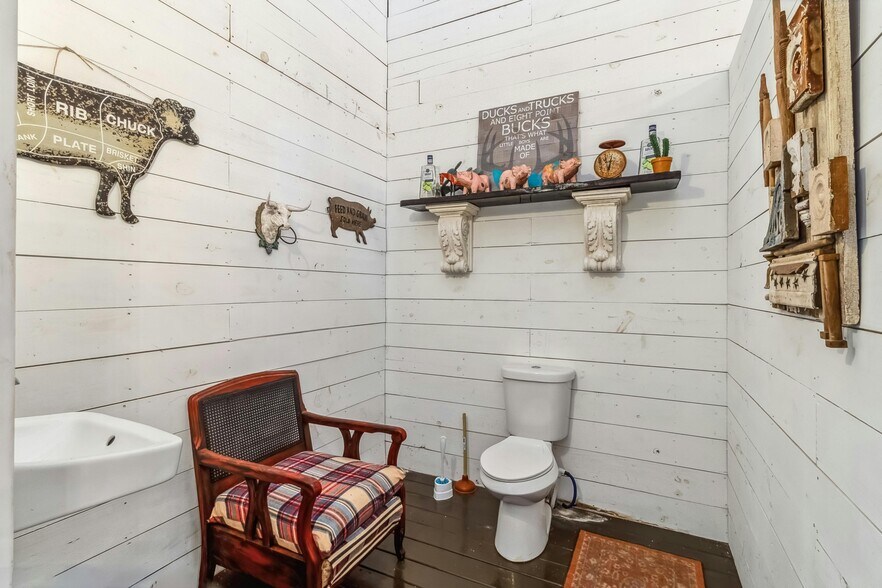 More Photos Of 145 Spring Rd, San Marcos Land For Sale