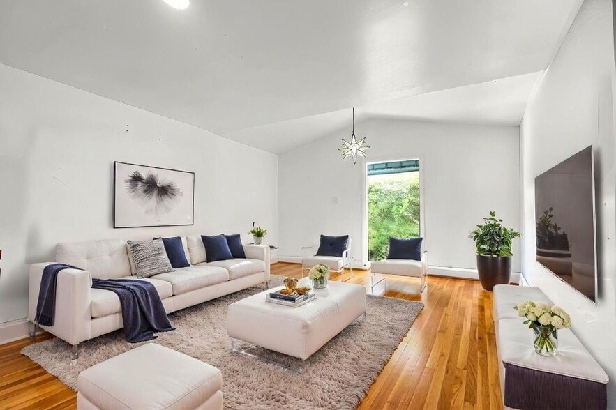 More Photos Of 11809 NE 1st Ave, Miami Land For Sale