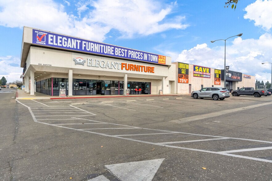 More Photos Of , Fresno General Retail For Sale