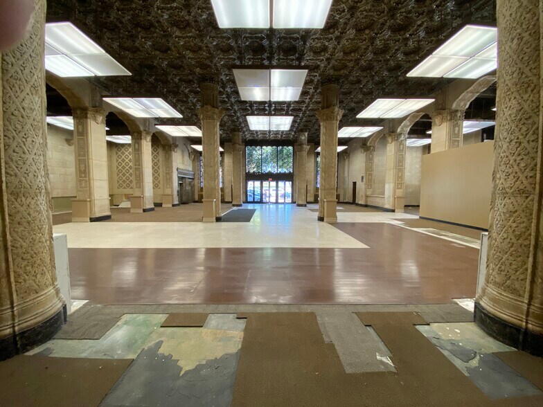 More Photos Of 315 W 9th St, Los Angeles Office For Lease