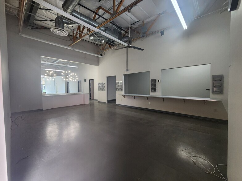 More Photos Of 5525 S Decatur Blvd, Las Vegas Unknown For Lease