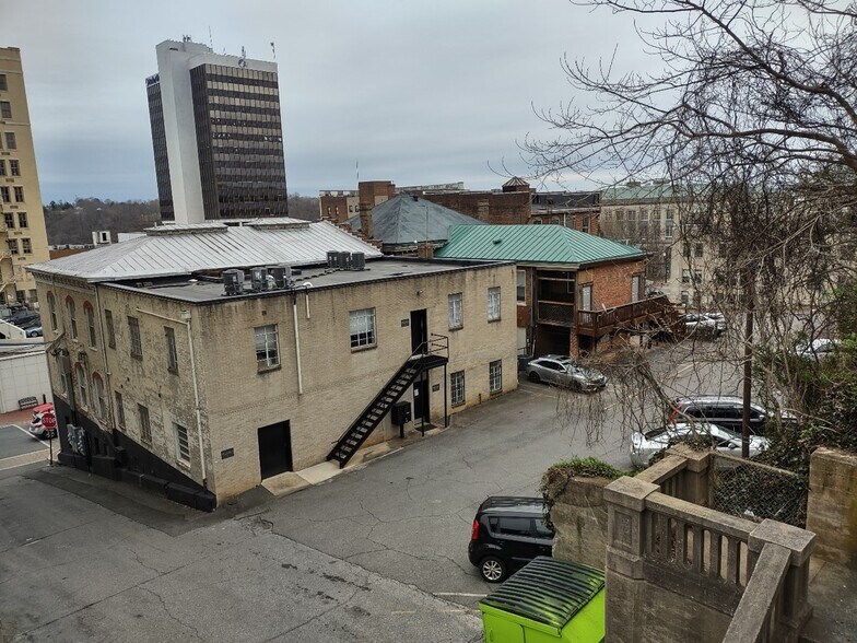 More Photos Of 801 Church St, Lynchburg Office Residential For Lease