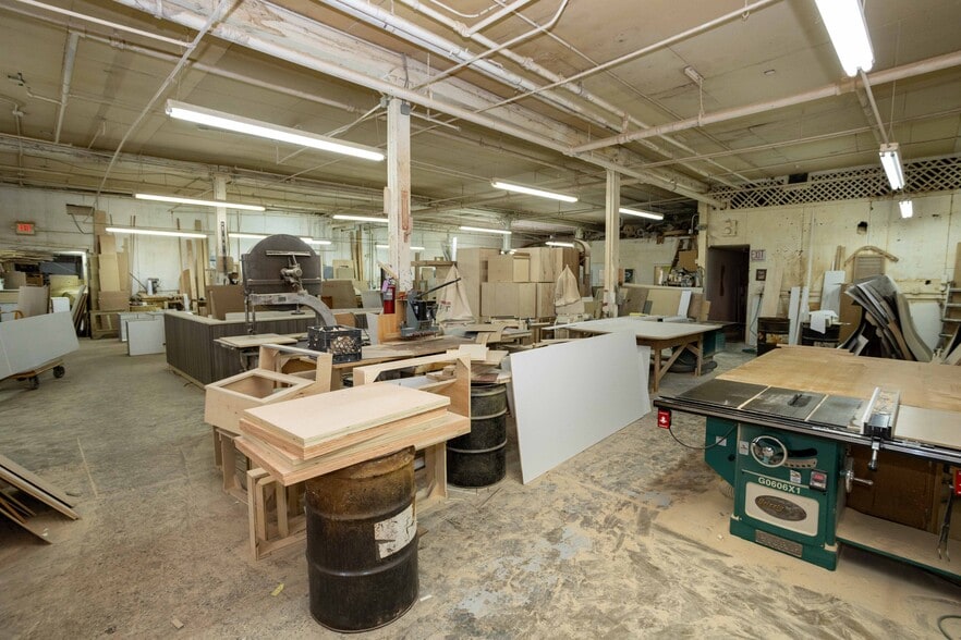 More Photos Of 10-24 W Mravlag Pl, Elizabeth Warehouse For Sale