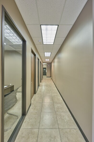 More Photos Of 26451 Hanna Rd, The Woodlands Warehouse For Sale
