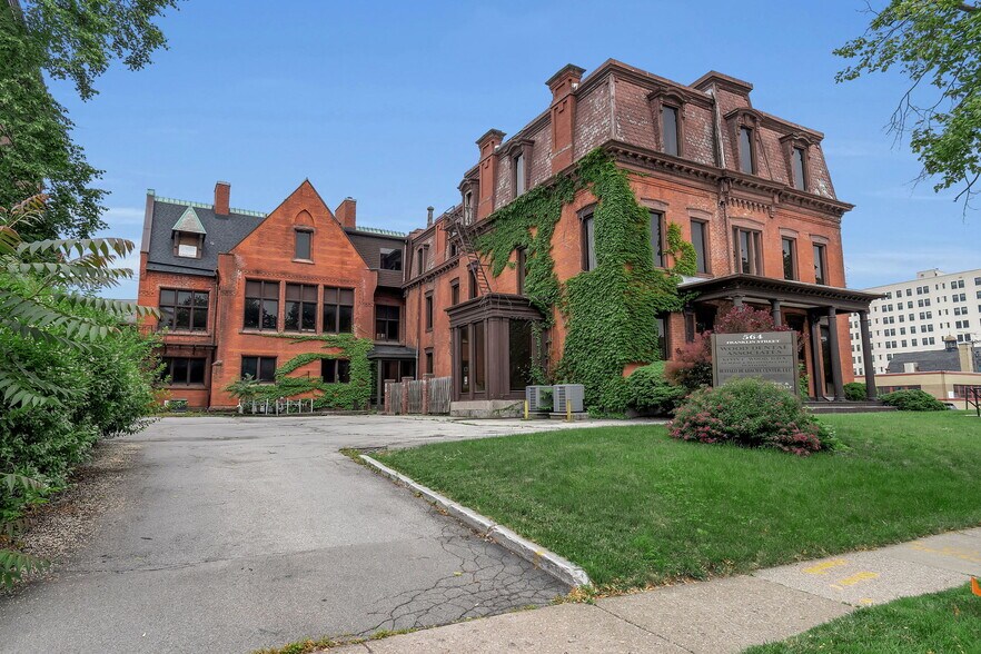 More Photos Of 556-564 Franklin St, Buffalo Medical For Sale
