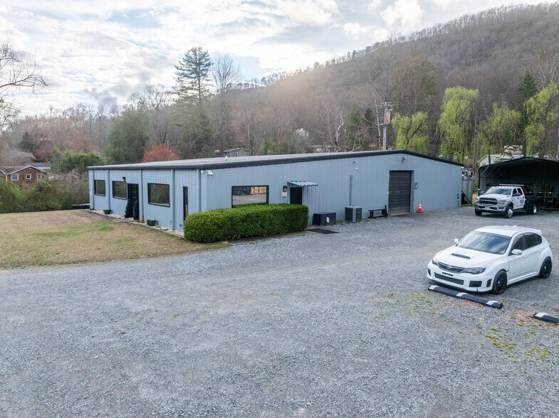 More Photos Of 4599 Hendersonville Hwy, Pisgah Forest Industrial For Sale