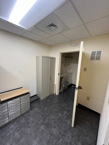 More Photos Of 101 S Fairview Rd, Rocky Mount Bank For Sale