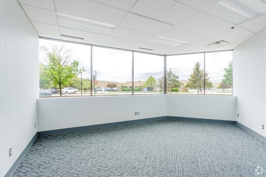 More Photos Of 31572 Industrial Rd, Livonia Unknown For Lease