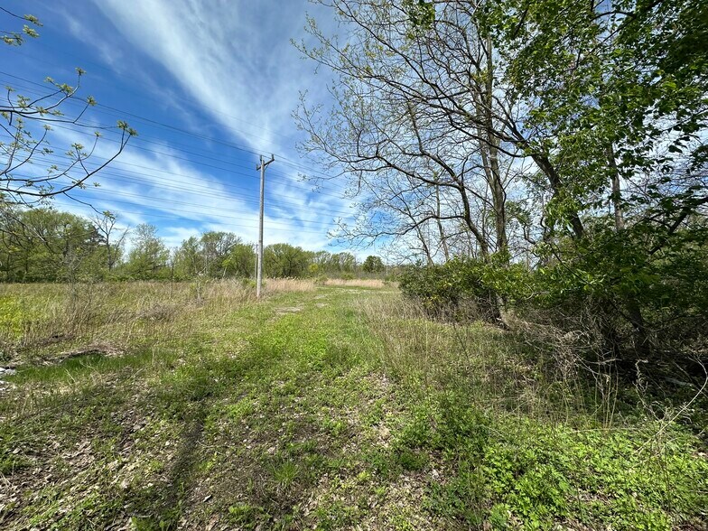 More Photos Of 157 Willow Rd, Dunkirk Auto Salvage Facility For Sale