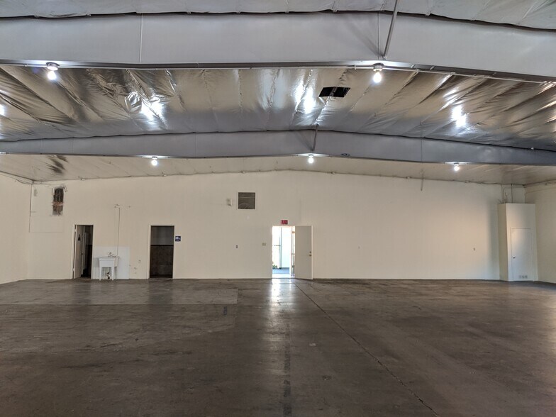 More Photos Of 1840 Floradale Ave, South El Monte Warehouse For Lease