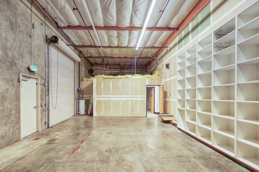 More Photos Of 3875 Atherton Rd, Rocklin Flex For Sale