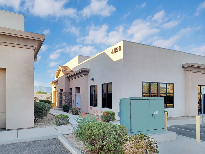 More Photos Of 4250 Simmons St, North Las Vegas Medical For Sale