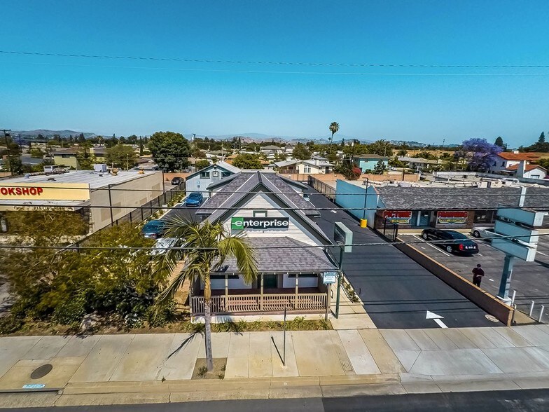 More Photos Of 745 N Tustin St, Orange Office For Sale