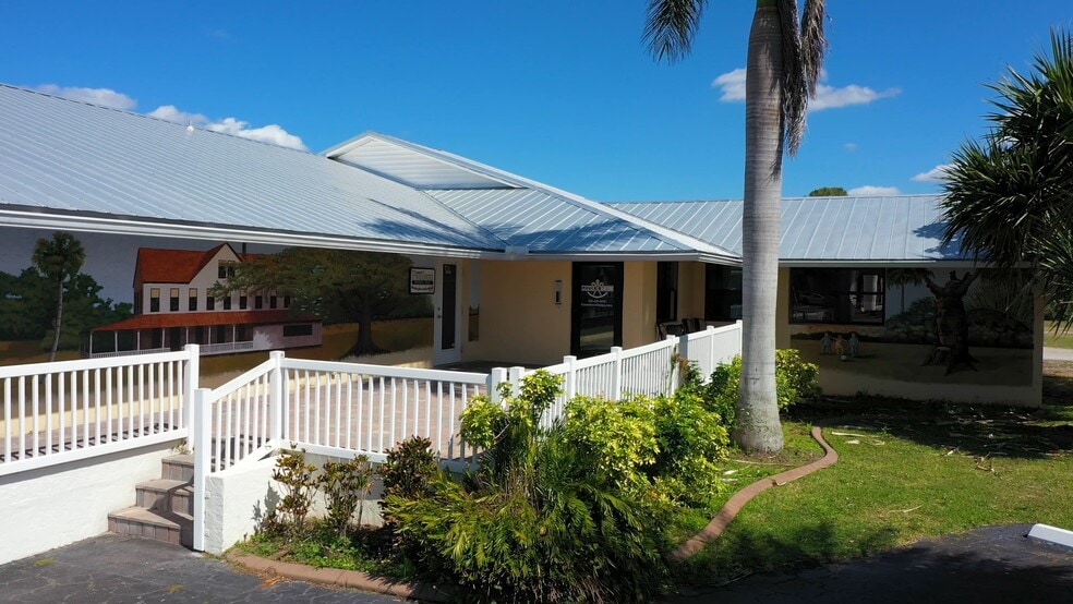 Primary Photo Of 1900 Tamiami Trl, Punta Gorda Office For Sale