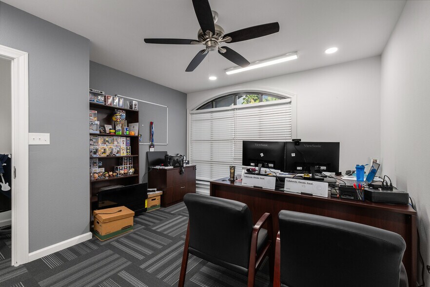 More Photos Of 1906 E Tyler Ave, Harlingen Loft Creative Space For Sale