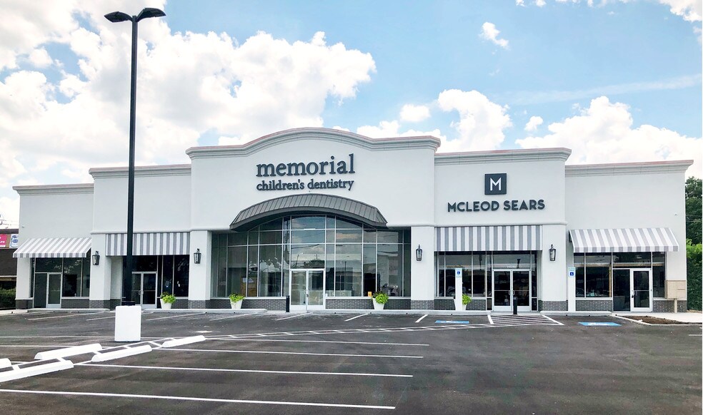 Primary Photo Of 14529 Memorial Dr, Houston General Retail For Lease