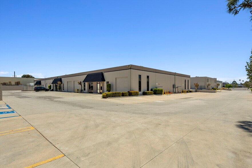 More Photos Of 1815 W 205th St, Torrance Unknown For Lease