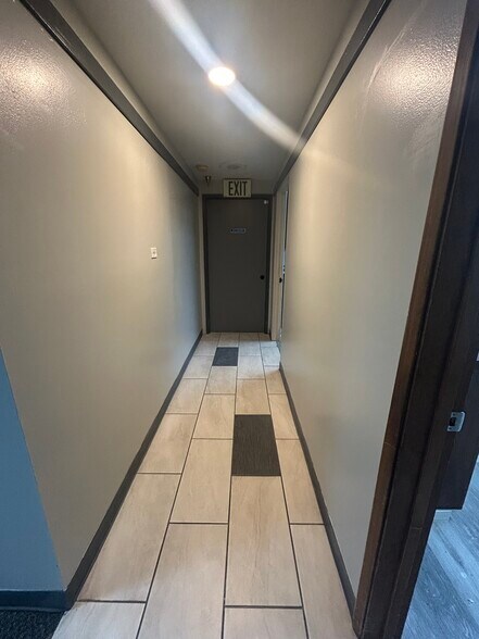 More Photos Of 2511 Logan St, Selma Medical For Lease