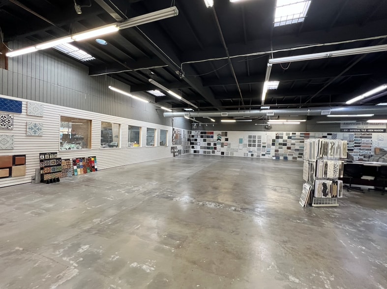 More Photos Of 14600 S Western Ave, Gardena Manufacturing For Lease