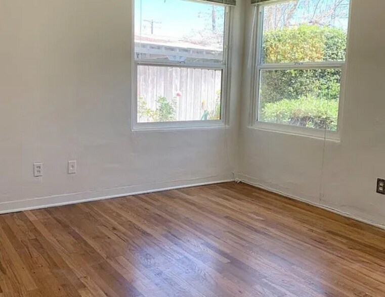More Photos Of 3850-3892 Eagle St, San Diego Apartments For Sale