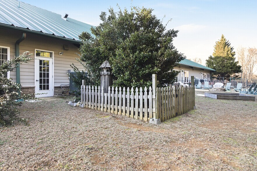 More Photos Of 10713 Tidewater Trl, Fredericksburg Schools For Sale