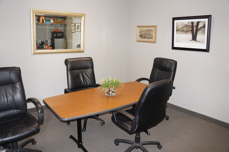 More Photos Of 188 Eagle Rock Ave, Roseland Office For Lease