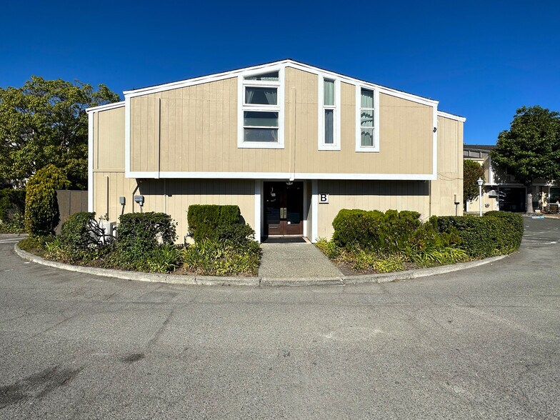 Primary Photo Of 150 Shoreline Hwy, Mill Valley Apartments For Sale